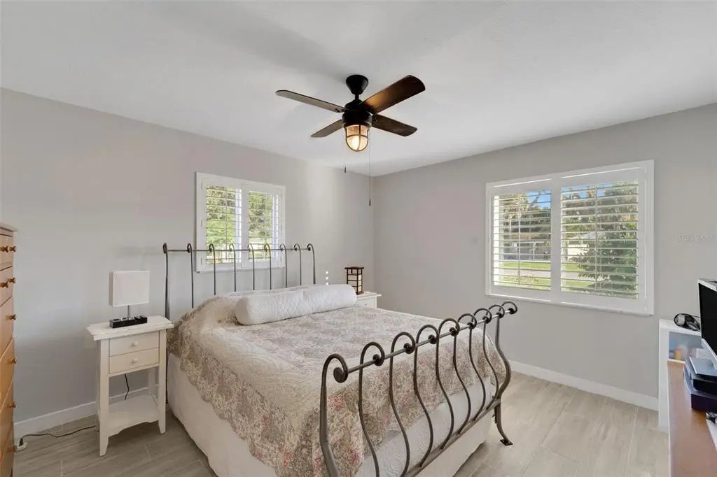 Gulf Shores Realty: 26 e7b878bb4f6a3b94b6ef0b2df01ab5a1 l