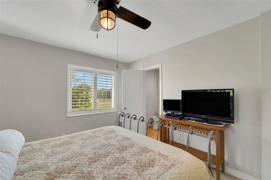 Gulf Shores Realty: 30 de4d17ea403dc3592c23815d9a377f14 l