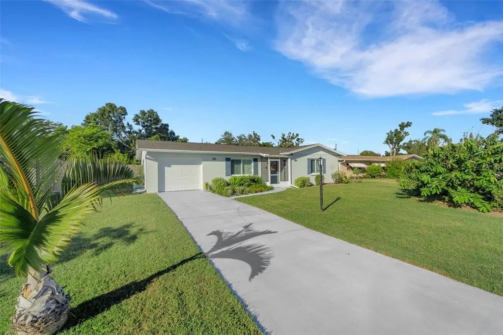 Gulf Shores Realty: 6 af8789d564e127e4e1d70c88cb6183cd l