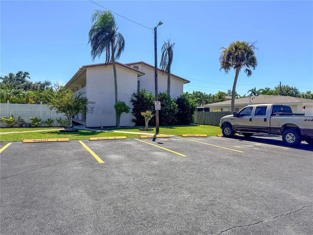 2920 Clark Road 204, SARASOTA