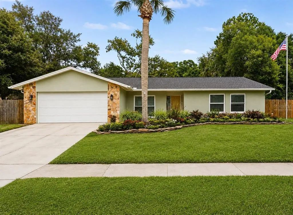 9303 Rolling Ridge Place, TAMPA