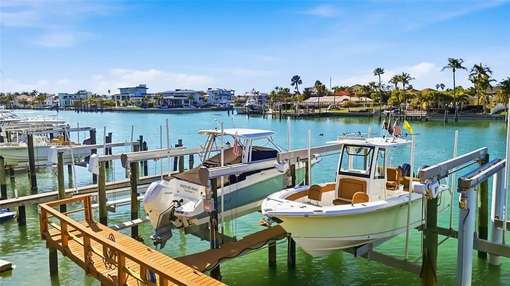 350 Pinellas Bayway S 5, TIERRA VERDE