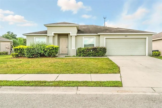 6867 Heatherbrook Drive, LAKELAND
