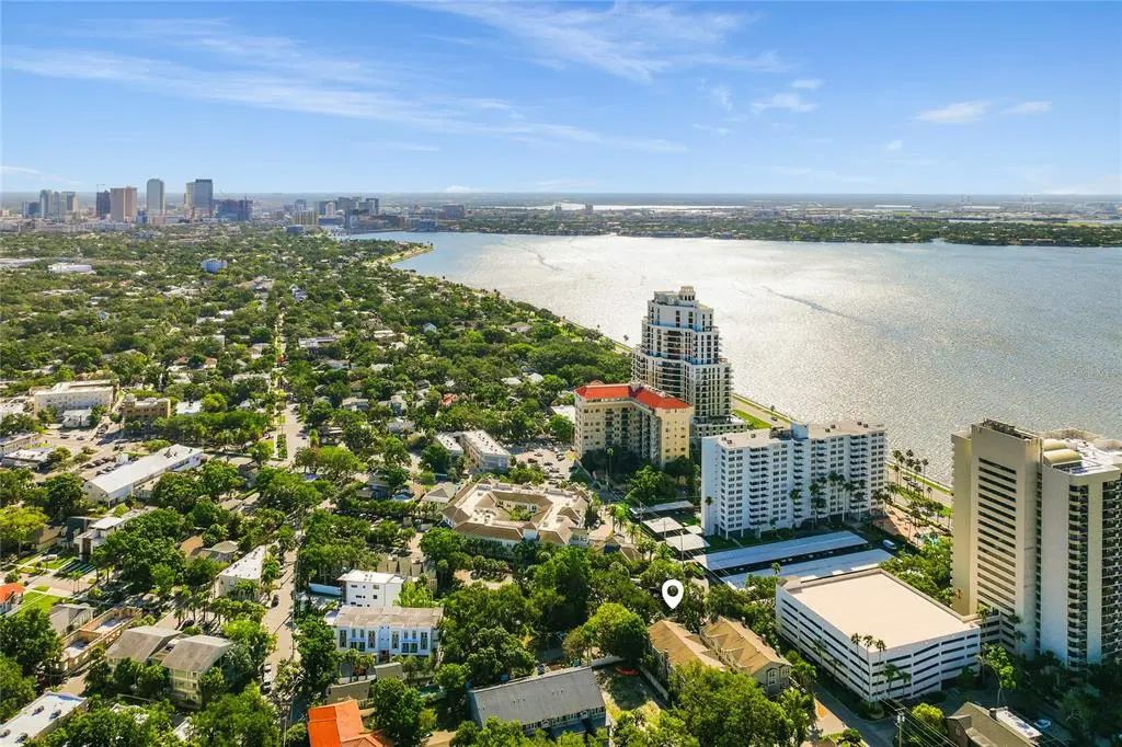 2403 West Palm Drive 2, TAMPA