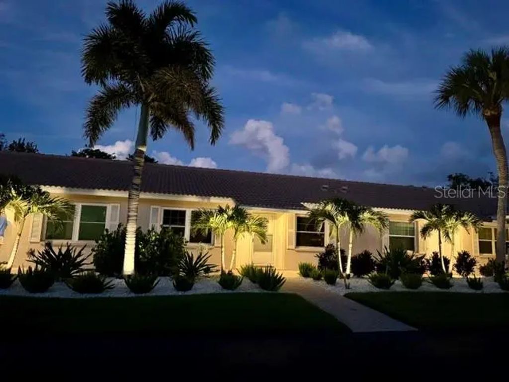540 Neptune Avenue 7, LONGBOAT KEY
