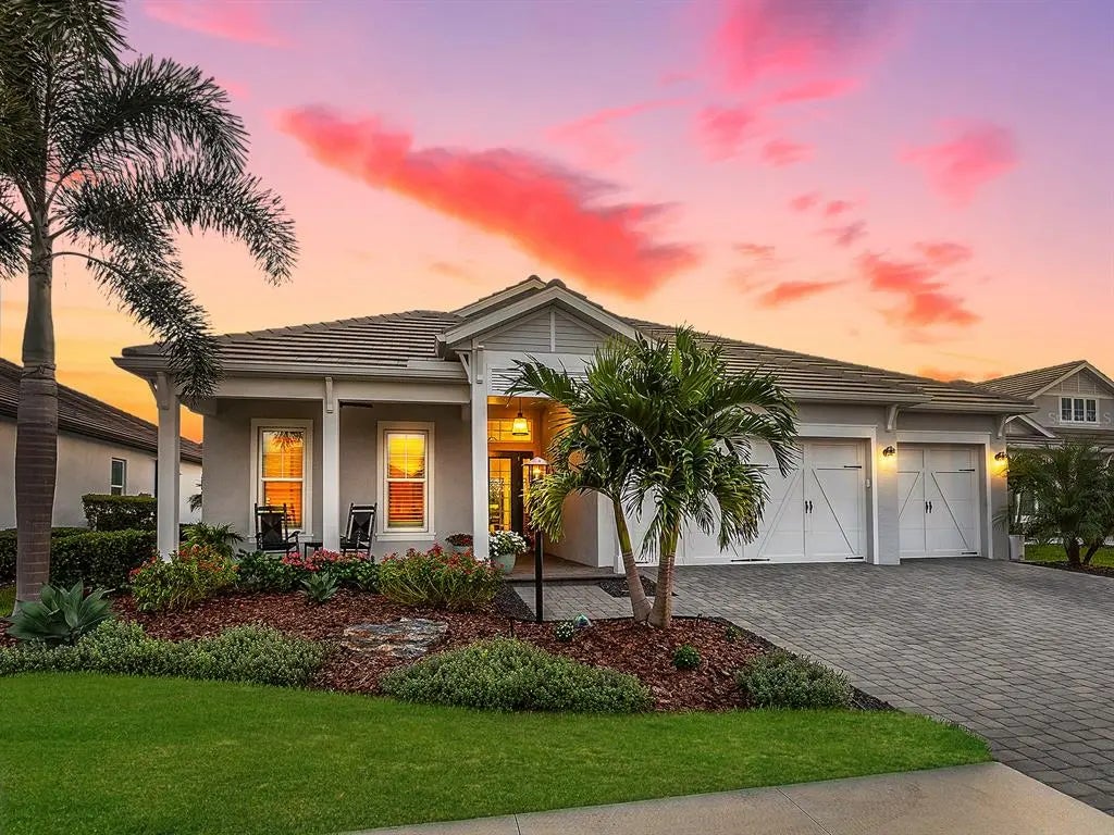 8273 Grande Shores Drive, SARASOTA