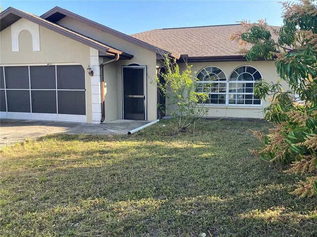 22389 Elmira Boulevard, PORT CHARLOTTE
