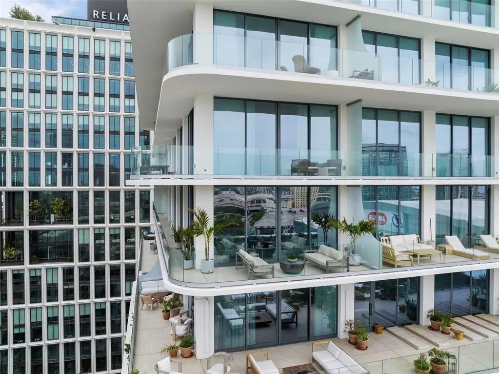 1000 Water Street 1103, TAMPA