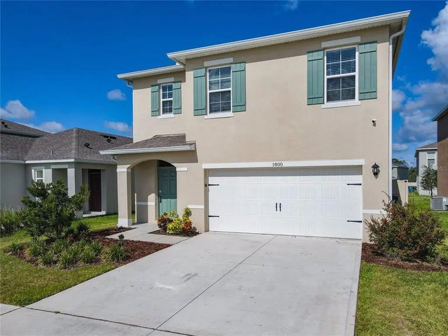 1800 Post Oak Drive, DAVENPORT