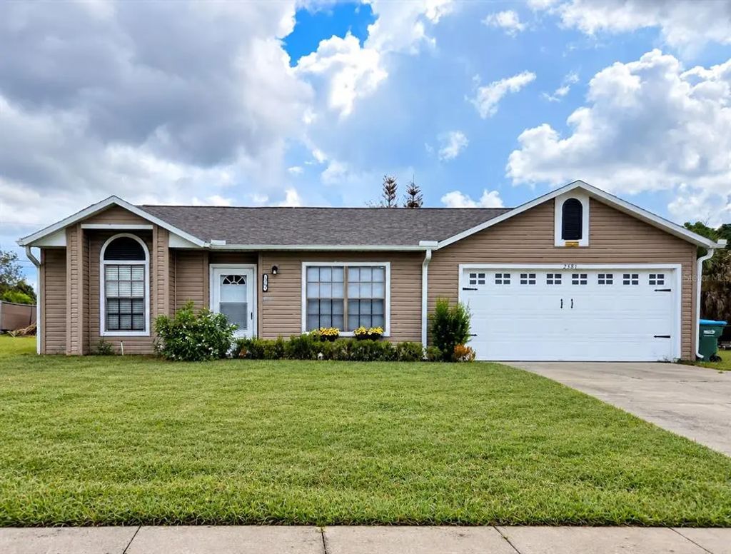 2581 Albury Avenue, DELTONA