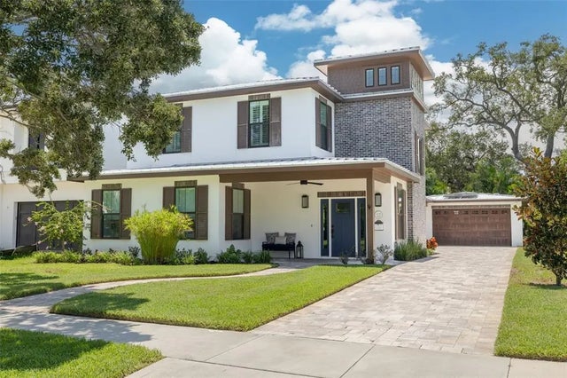 405 Jasmine Way, CLEARWATER