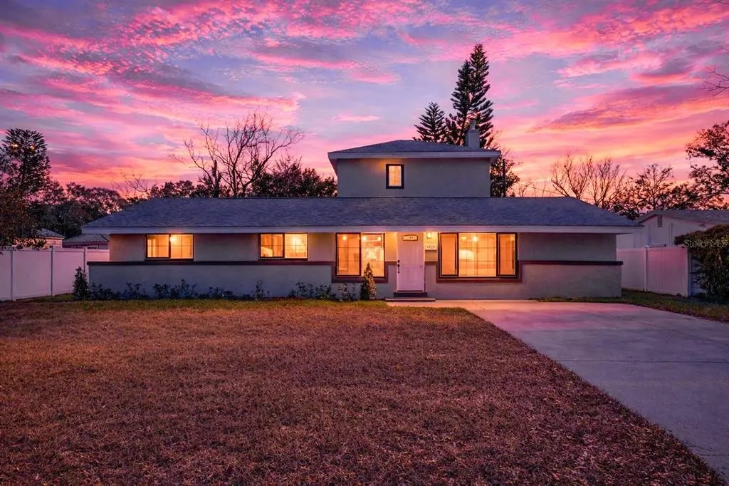 6525 15th Street N, ST PETERSBURG