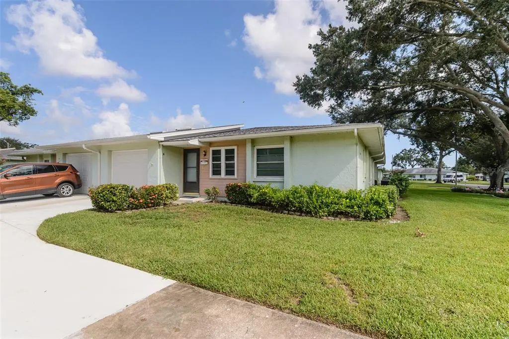 1139 Orange Tree Circle E A, PALM HARBOR