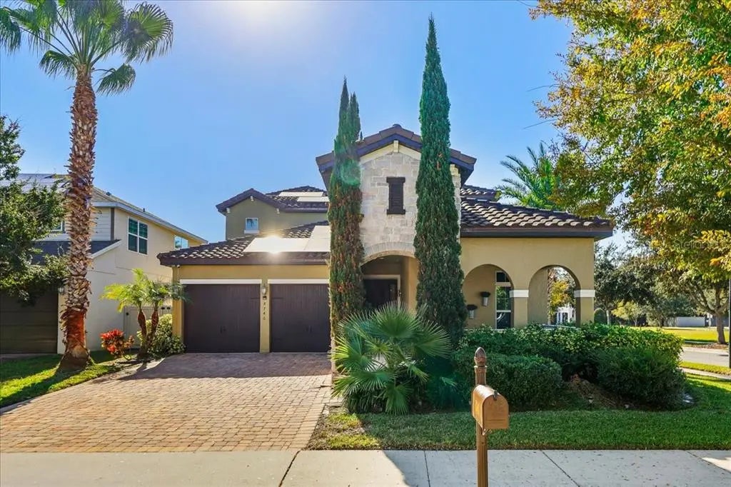 8746 Crescendo Avenue, WINDERMERE