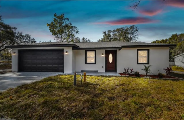 11650 County Road 579 Highway, THONOTOSASSA