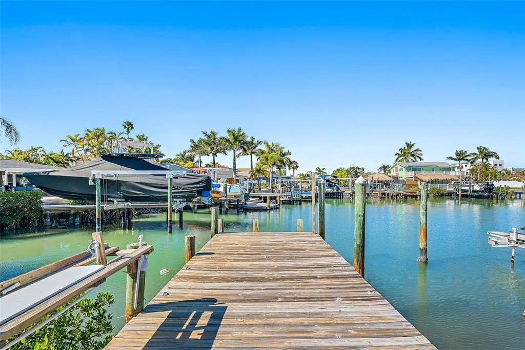 17710 Long Point Drive, REDINGTON SHORES