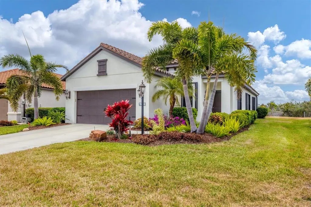 245 Alfero Way, NOKOMIS