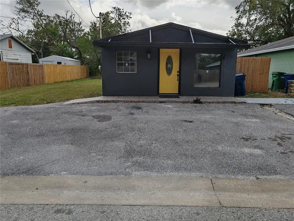 4213 E Osborne Avenue, TAMPA