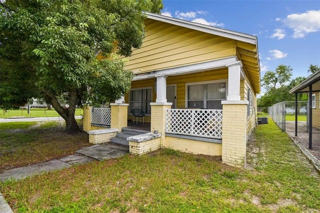 3417 E Lake Avenue, TAMPA