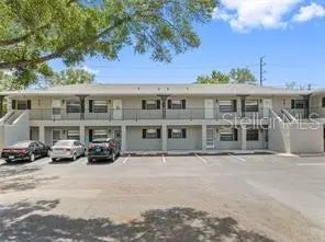 101 Lake Avenue Ne 121, LARGO