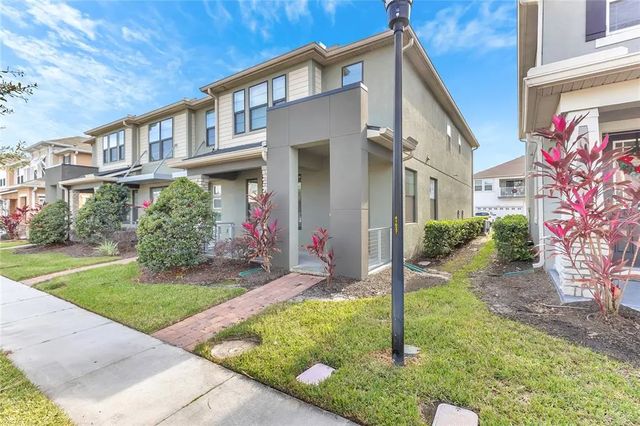 2274 Centerra Loop, KISSIMMEE