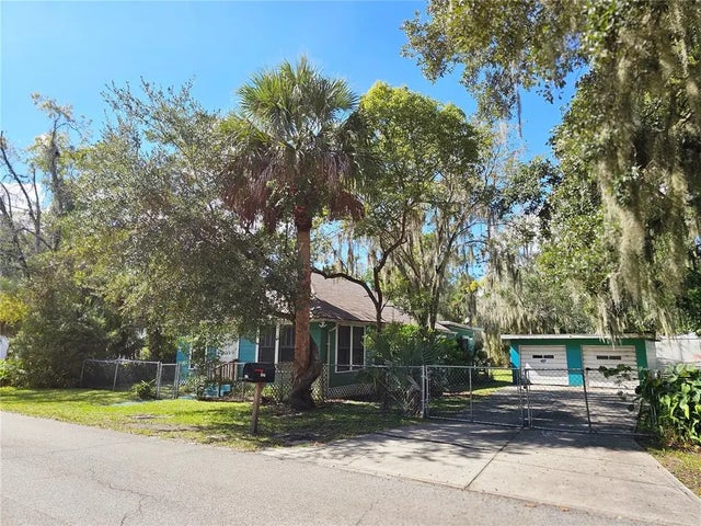 504 E Lambert Street, BUNNELL
