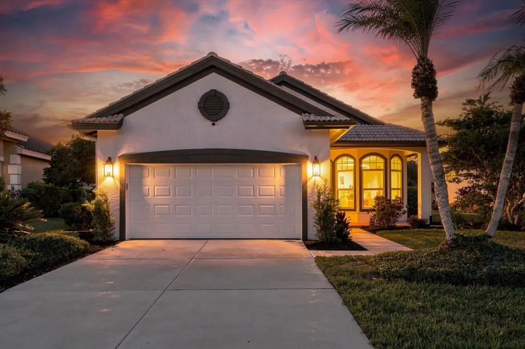 10209 Silverado Circle, BRADENTON