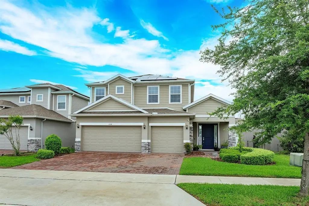 1324 Yorkdale Road, DAVENPORT