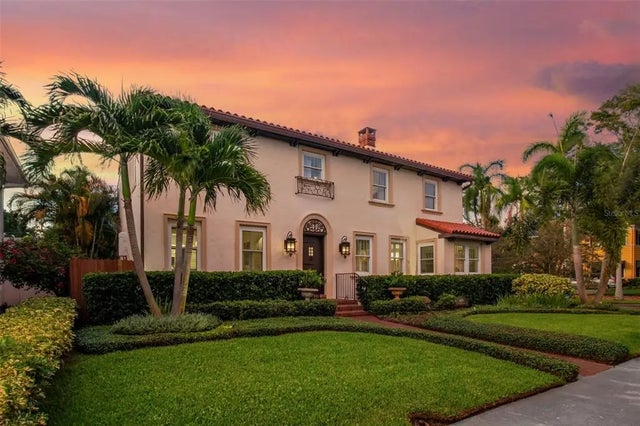 455 18th Avenue Ne, ST PETERSBURG