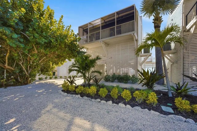 Photo of Listing #D6145770