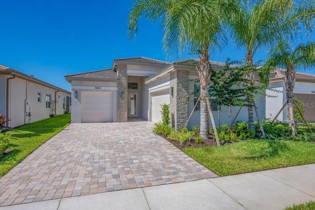 32643 Neroli Street, WESLEY CHAPEL