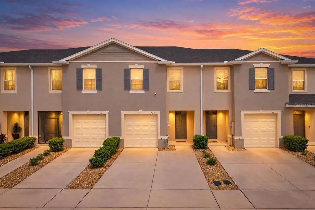 962 Lido Drive, HOWEY IN THE HILLS