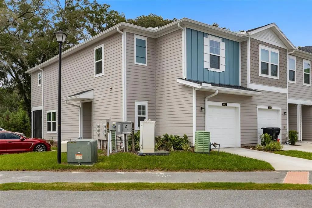 692 Nw 126th Terrace 692, NEWBERRY