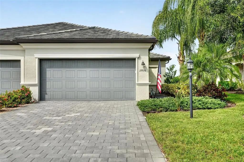 15909 Clear Skies Place, BRADENTON
