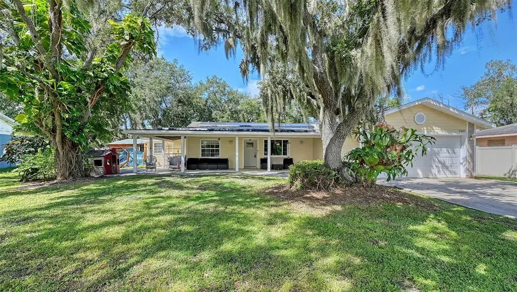 5107 Woodlawn Circle W, PALMETTO