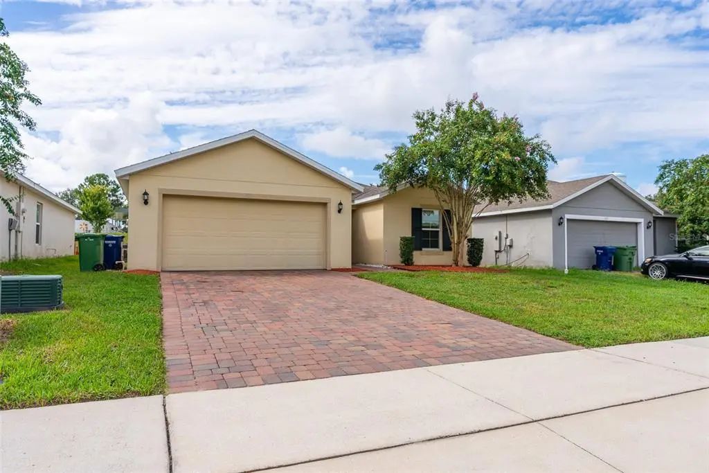 1429 Lucerne Loop Road Ne, WINTER HAVEN