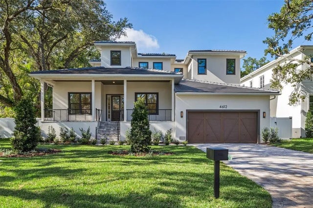 4612 W Tennyson Avenue, TAMPA