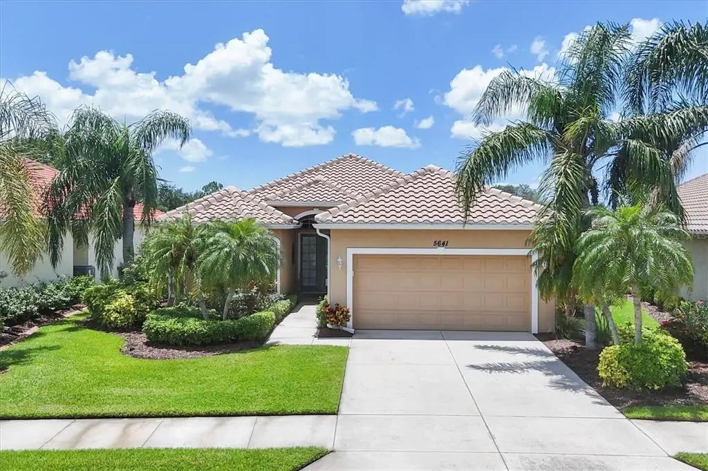 5641 Whispering Oaks Drive, NORTH PORT