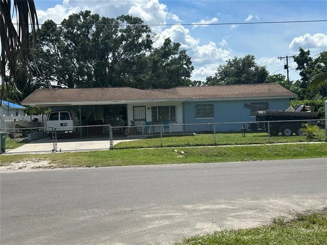 5201 E 17th Avenue, TAMPA