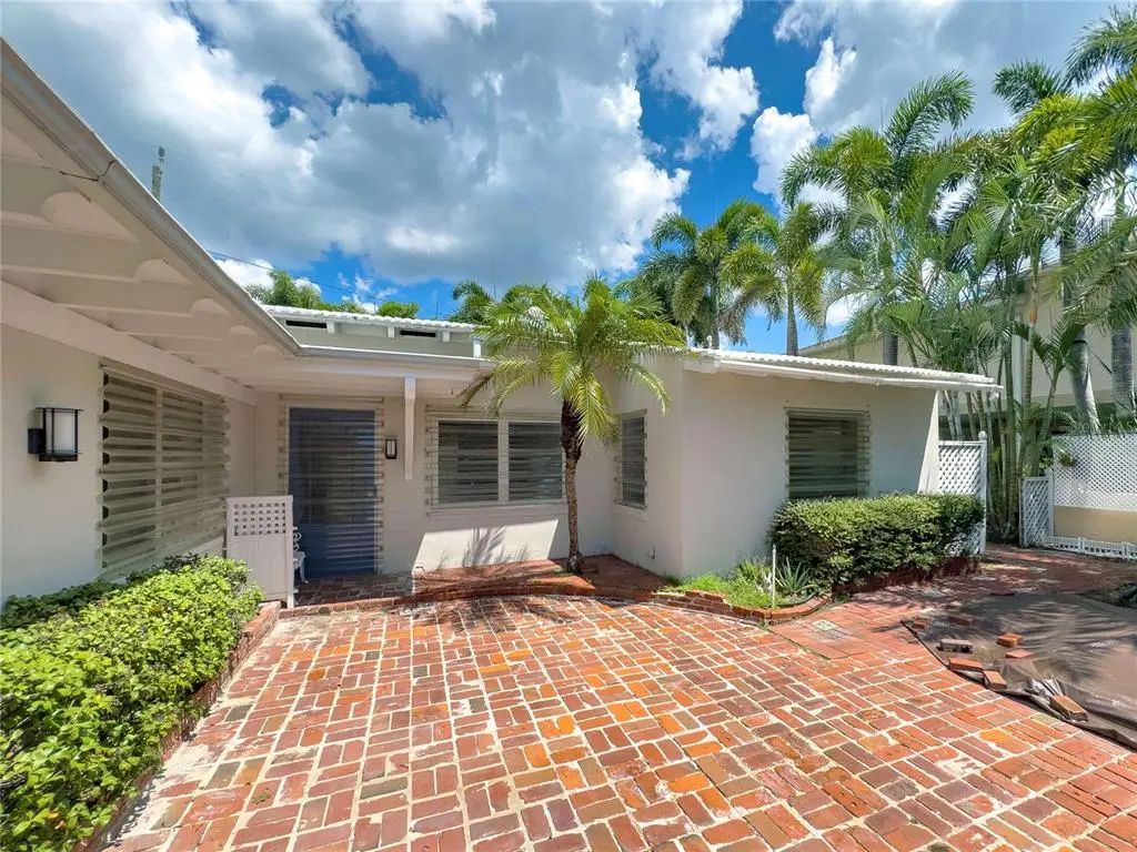 16107 Gulf Boulevard, REDINGTON BEACH