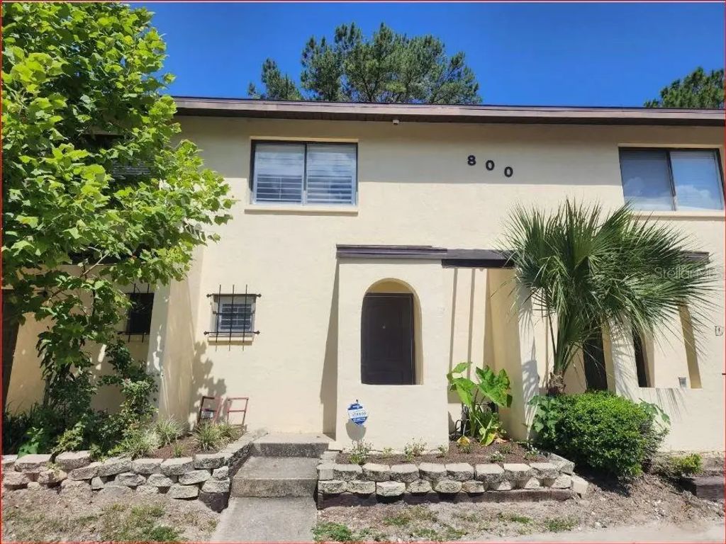 2735 Sw 35th Place 804, GAINESVILLE