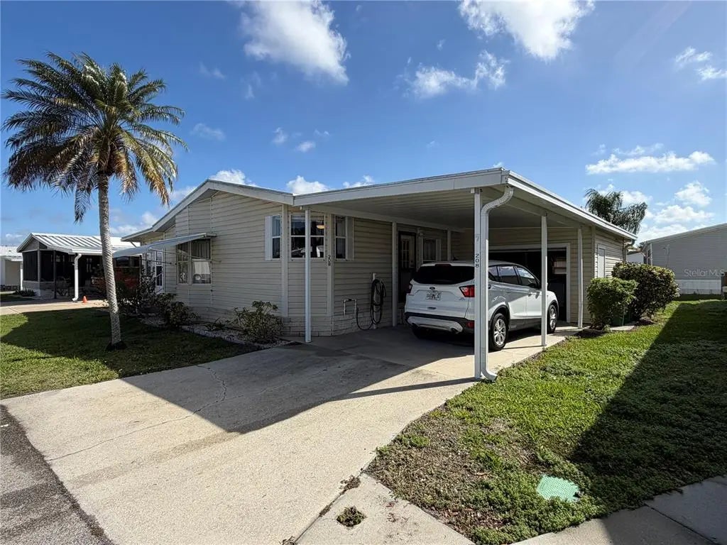 208 Eagle, PUNTA GORDA
