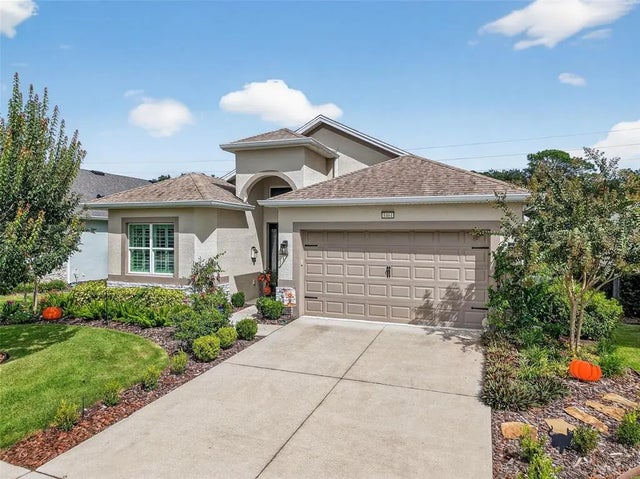 8464 Bridgeport Bay Circle, MOUNT DORA
