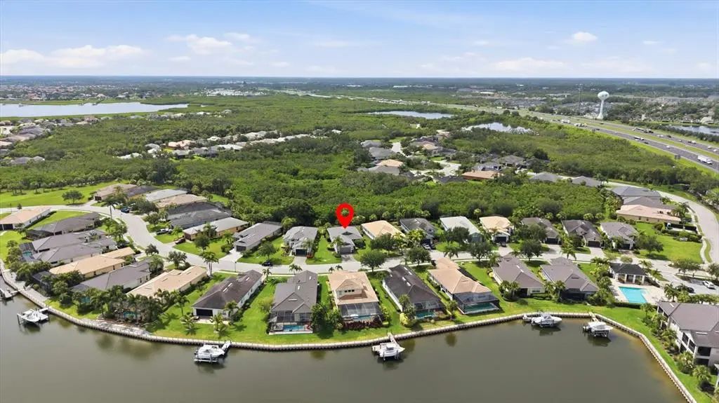 5029 Lake Overlook Avenue, BRADENTON