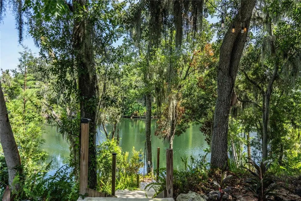 950 Lake Cove Trail, LAKELAND