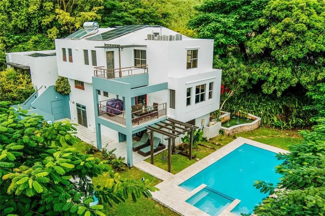 D-18 Calle 3, Urb.  Villa De Luquillo, LUQUILLO