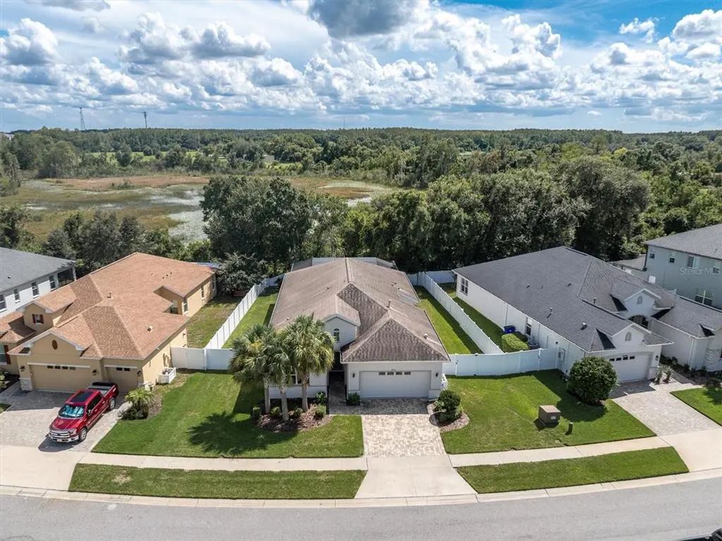 19722 Lonesome Pine Drive, LAND O LAKES