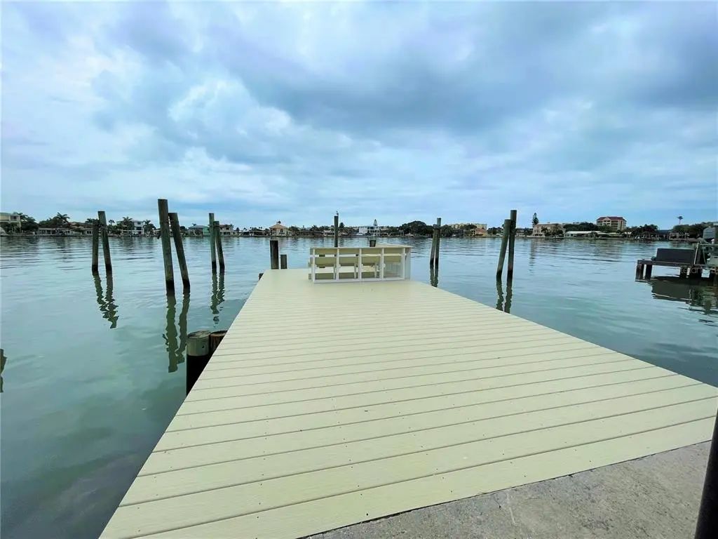 17045 Dolphin Drive, NORTH REDINGTON BEACH
