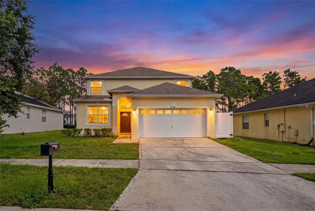 238 N Hampton Drive, DAVENPORT