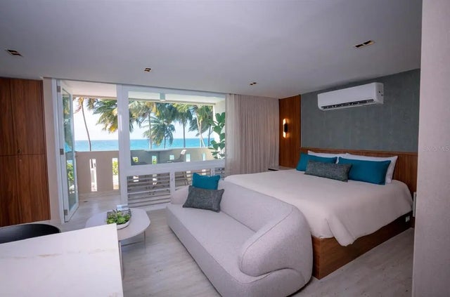 1479 Ashford 217, CONDADO